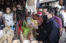 Dampak Covid-19, Bank Indonesia Serahkan Bantuan di Gianyar 
