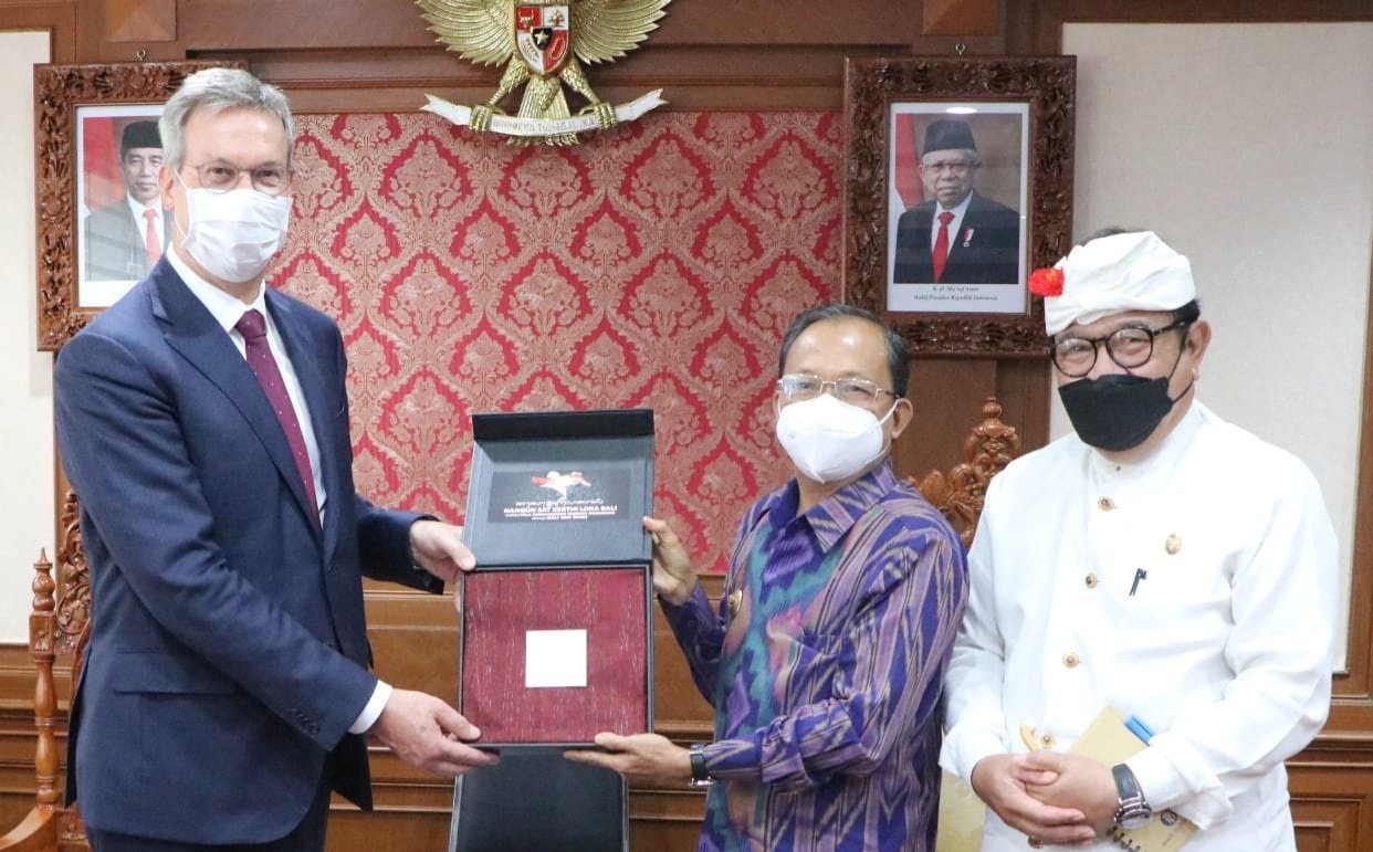 Dubes Uni Eropa Vincent Piket Apresiasi Penanganan COVID– 19 di Bali