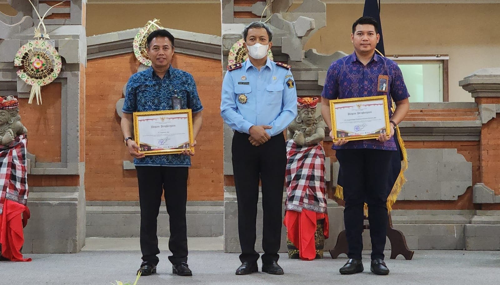 PT. Pegadaian Kantor Wilayah VII Denpasar Raih Penghargaan  PRISMA dari  Kemenkumham