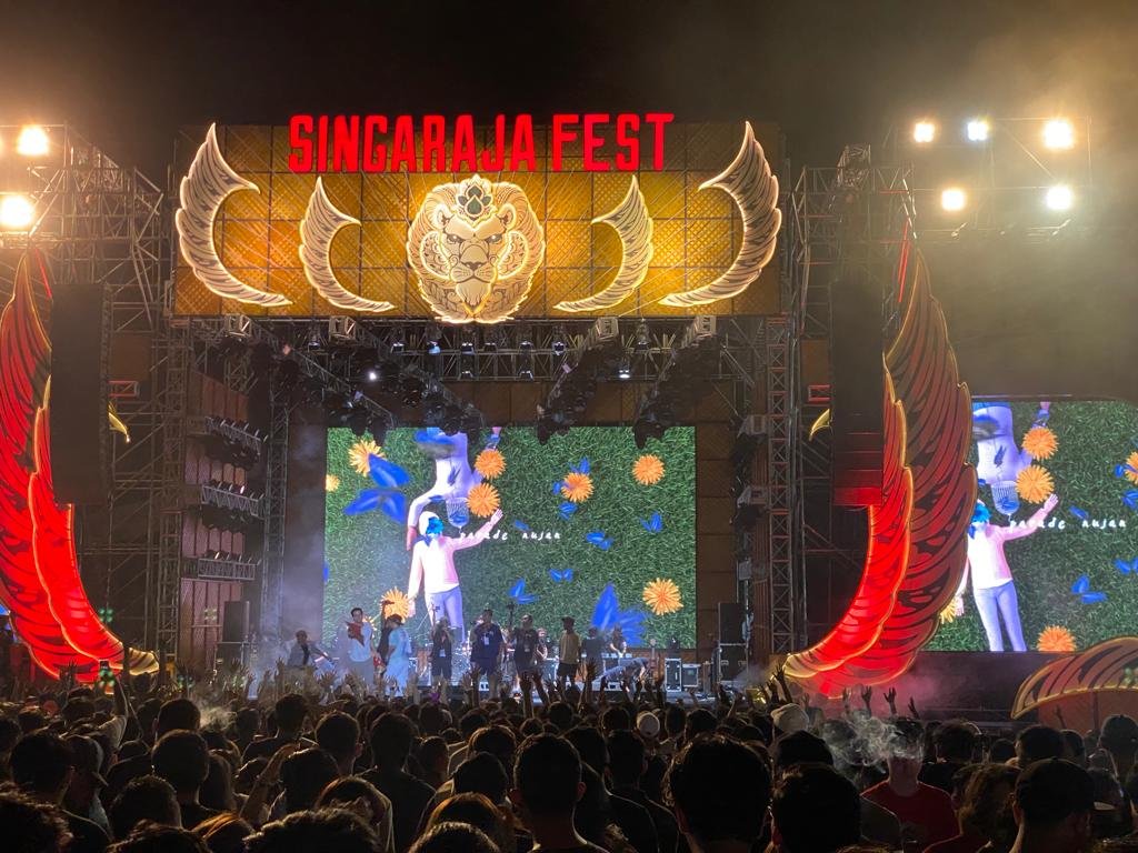 Pecah! Deretan Band Papan Atas Lokal Bali dan Nasional Hibur Ribuan Pengunjung Singaraja Fest 2023