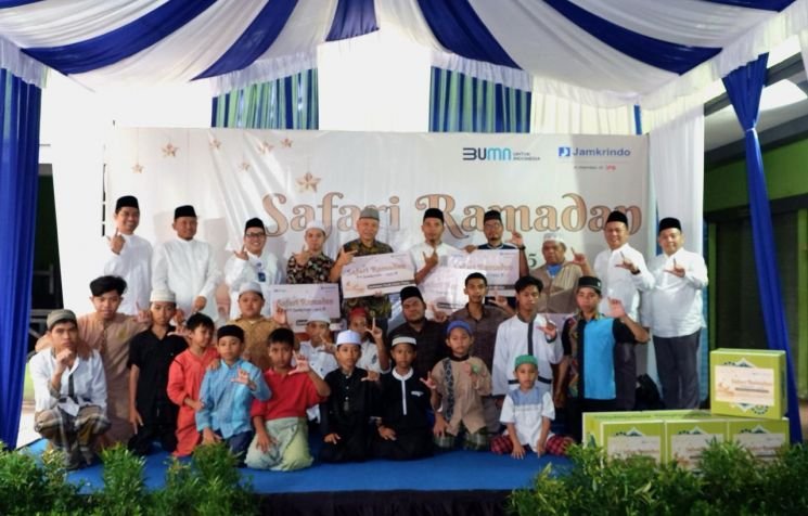 Gelar Safari Ramadan, Jamkrindo Lakukan Kegiatan Sosial di Mataram
