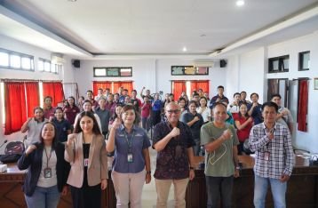 Hari Konsumen Nasional OJK Bali Edukasi  Penyandang Disabilitas dan Yowana Gema Santi