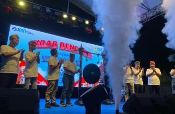 Layani 1 juta Pelanggan PLN Icon Plus Gelar Kirab Bendera di Bali