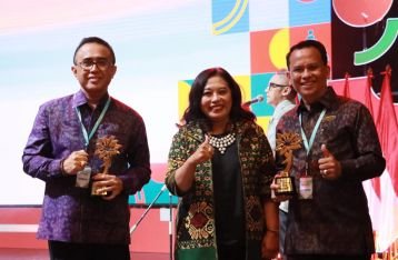 Pemkot Denpasar dan BPD Bali Raih Literasi dan Inklusi Keuangan Terbaik