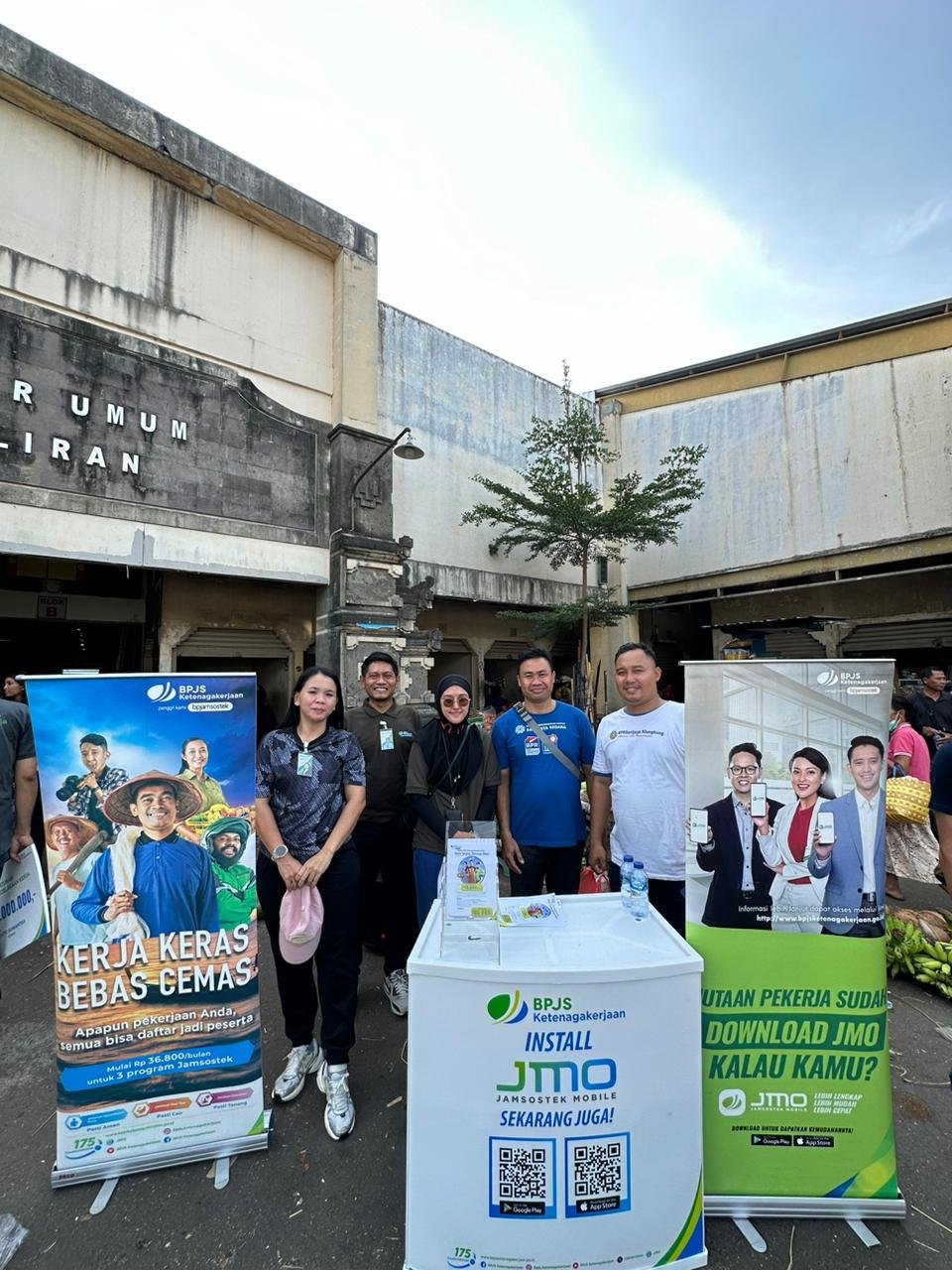 BPJAMSOSTEK Gianyar Jaring Kepesertaan Pekerja Informal Melalui Grebek Pasar