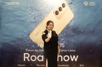 Sambangi Bali, realme C75 Pamerkan Keunggulan Tahan Air Tertinggi IP68 & IP69 Pertama di Kelasnya