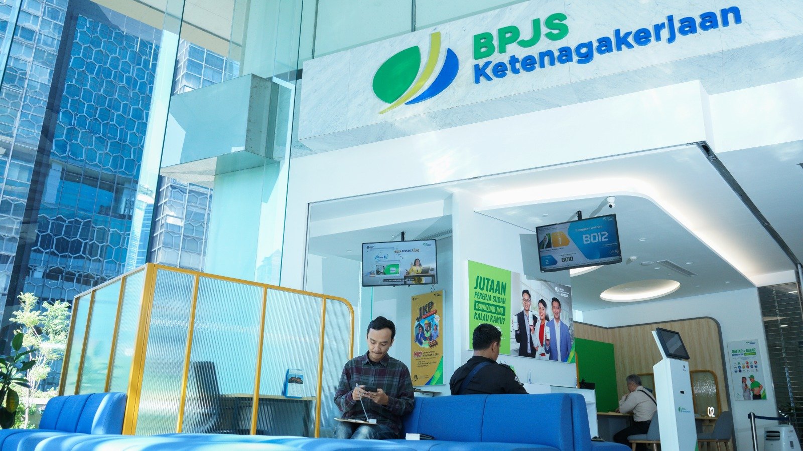 Pemerintah Terbitkan PP JKP dan JKK BPJS Ketenagekerjaan