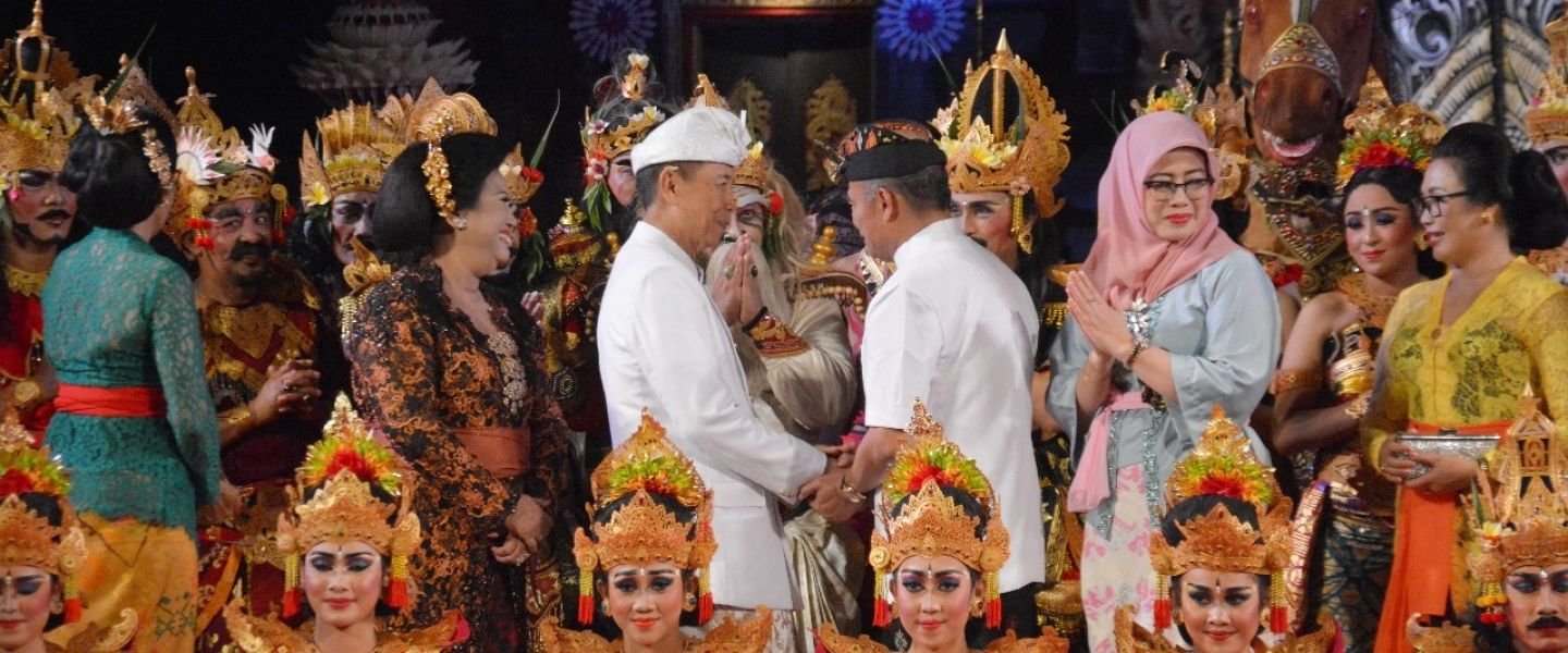 PKB Ke 40  Dibuka, Bali Jangan  Kehilangan Taksu