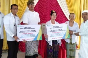 Tingkatkan Kepesertaan BPJS Ketenagakerjaan,  Ida Pedanda di Kabupaten Gianyar Dapatkan JKM