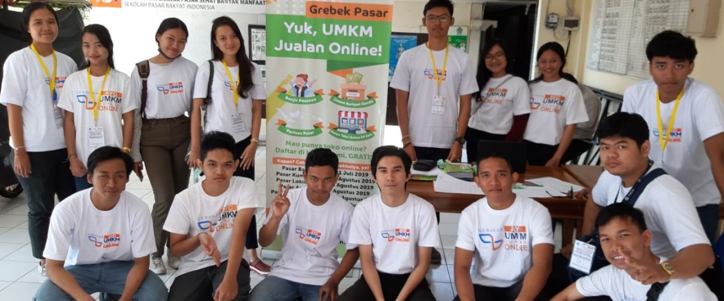 Pedagang Siap Berjualan Online, Grebeg Pasar UMKM di Kota Denpasar