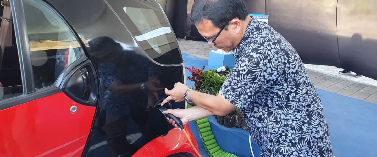 JBT Operasikan SPKLU Pertama di Benoa