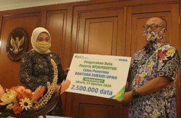 Gelombang Pertama Usulkan 2,5 Juta Pekerja, BPJAMSOSTEK Serahkan Data Calon Penerima Bantuan Subsidi Upah