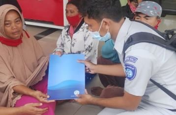 Jasa Raharja Bali Serahkan Santunan Laka Lantas Kurang dari 1x24 Jam