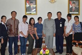 Gubernur Bali Dukung  Keluarga Korban Bom Bali  Mendirikan  Yayasan