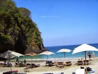 Pantai Perasi (Virgin Beach)