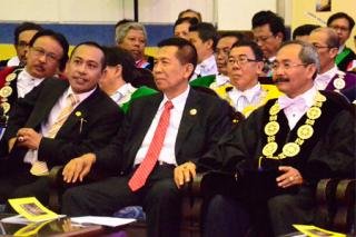 Gubernur Pastika  Ingatkan Unud Konsisten Menciptakan SDM Bali Unggul