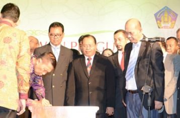 Kadin Diminta Tidak Menunggu Fasilitas