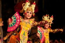 Mengemas Seni-Budaya Bali