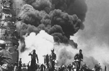 1942 - Perang Dunia II: Manila dikuasai Jepang