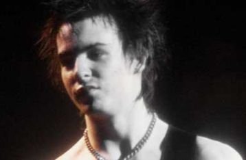1979 - Meninggalnya Sid Vicious, Bassis Sex Pistols Karena OD