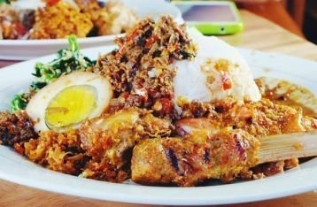6 Tempat Makan Halal Yang Super Enak Di Bali