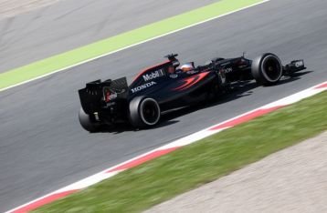 Fernando Alonso Tercepat pada Tes Tengah Musim Kedua, Rio Posisi Kesembilan