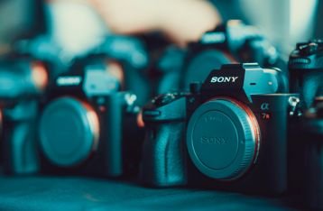 Sony  Luncurkan Kamera Fokus Tercepat di Dunia