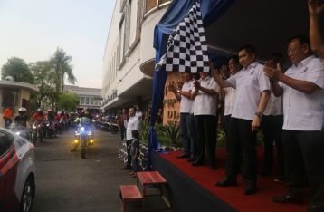 Hary Tanoe Resmi Buka Otomotif Eksekutif Basketball Competition 2016