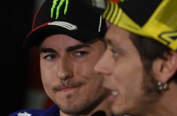 Hot Sport: Ducati Salah Memilih Lorenzo untuk Membalap Musim Depan